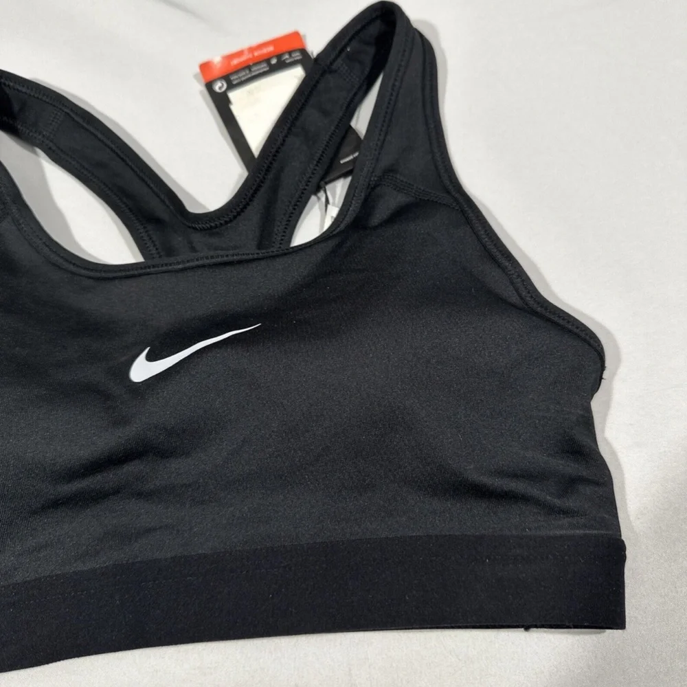 Nike moisture seamless bra